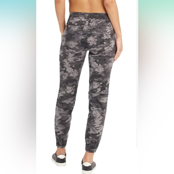 Spanx Black and Gray Camo Jogger zipper Ankle Elastic Waist Band Pants S - Picture 2 of 7